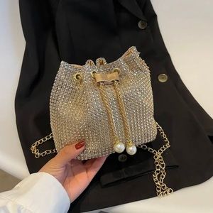 CRYSTAL RHINESTONES CROSSBODY GOLD BUCKET PURSE